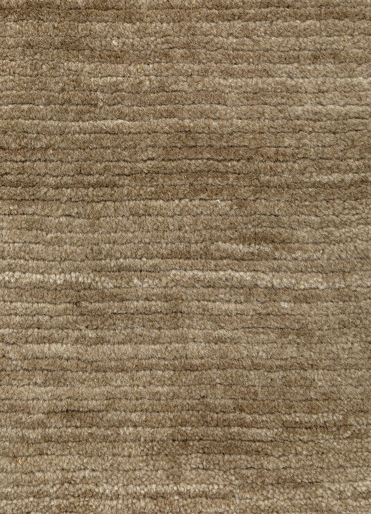 basis beige and brown wool hand loom Rug - CloseUp