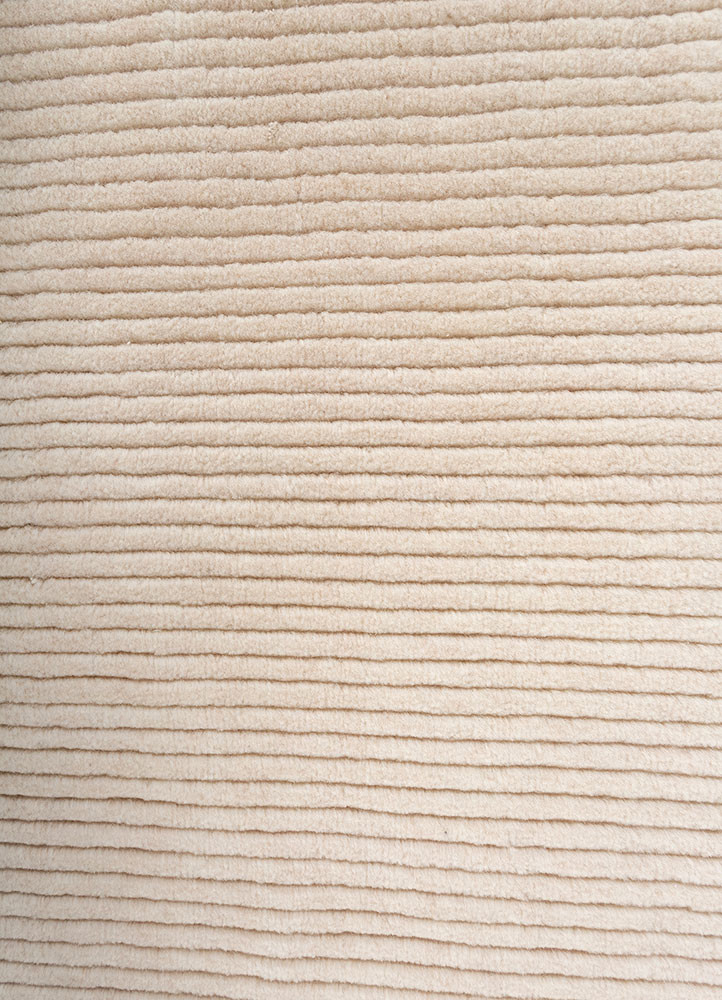 jean red and orange wool hand loom Rug - CloseUp jean red and orange wool hand loom Rug - CloseUp