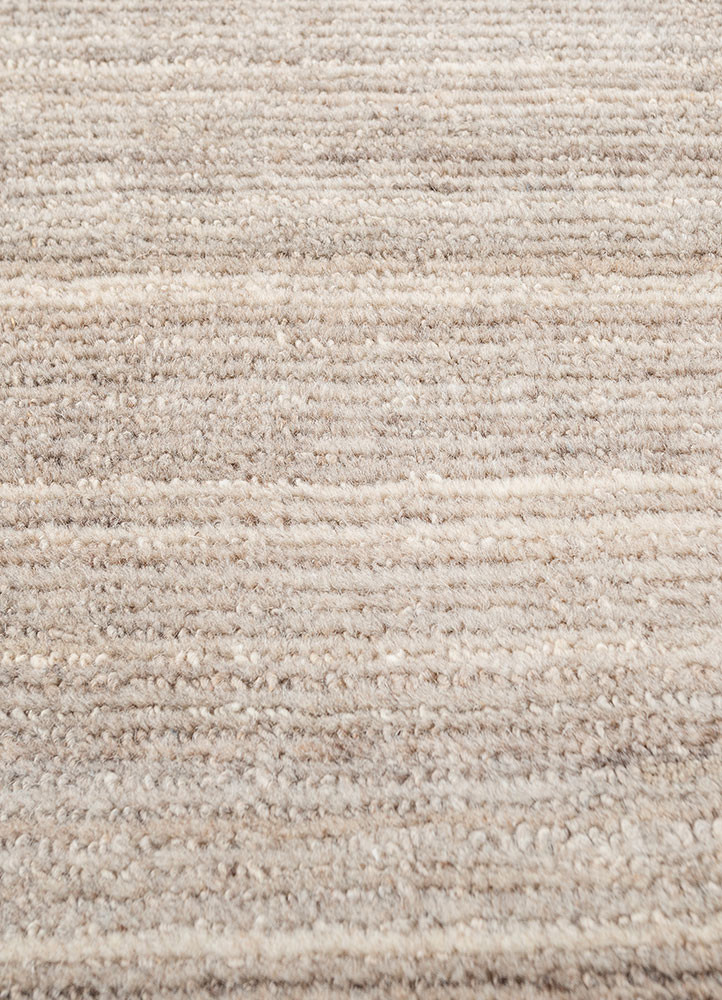 saga beige and brown wool hand loom Rug - CloseUp saga beige and brown wool hand loom Rug - CloseUp