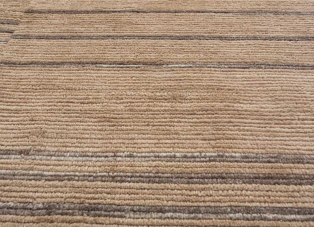 contour beige and brown wool hand loom Rug - CloseUp contour beige and brown wool hand loom Rug - CloseUp