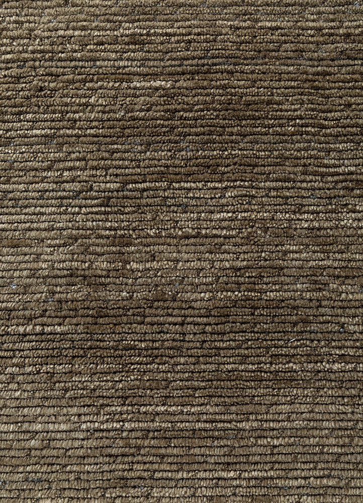 basis green wool hand loom Rug - CloseUp