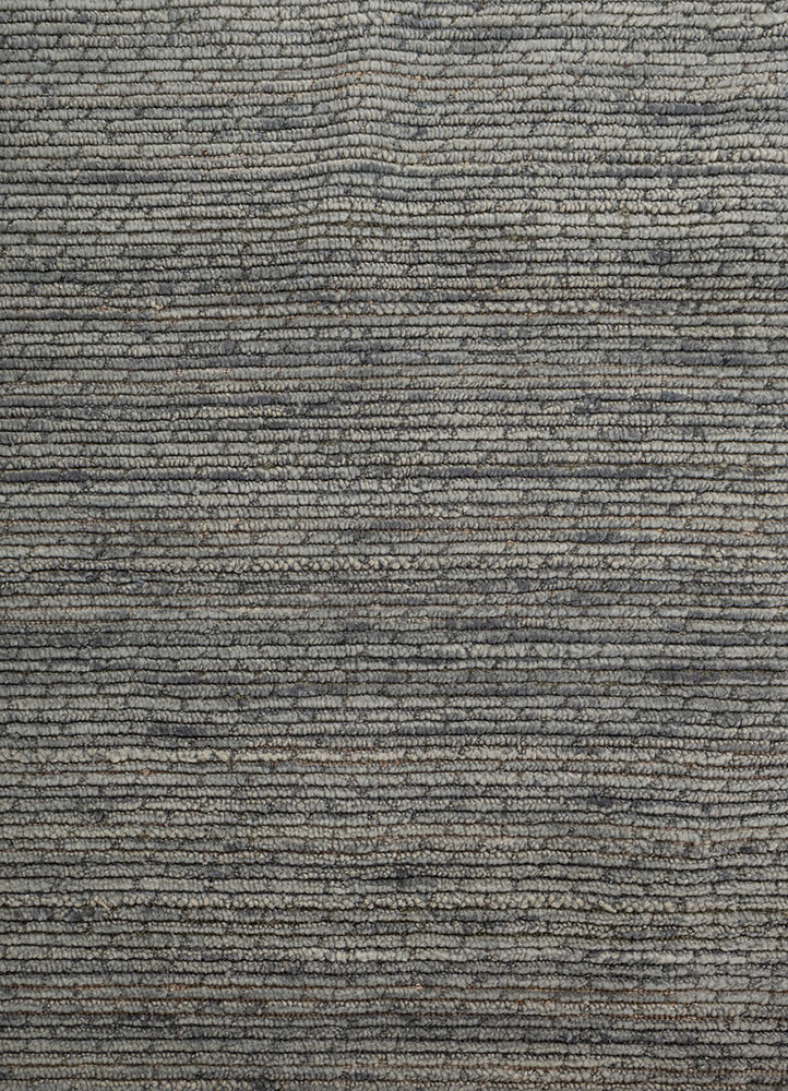 basis green wool hand loom Rug - CloseUp