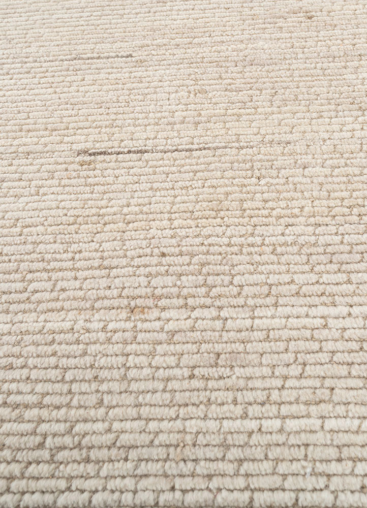 saga ivory wool hand loom Rug - CloseUp saga ivory wool hand loom Rug - CloseUp