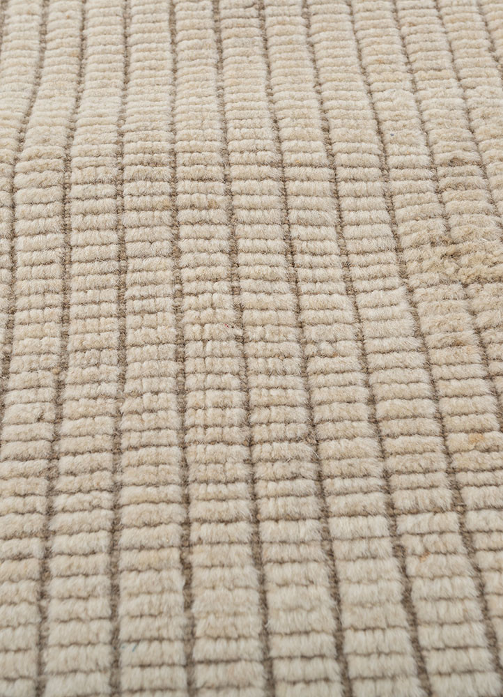saga ivory wool hand loom Rug - CloseUp saga ivory wool hand loom Rug - CloseUp