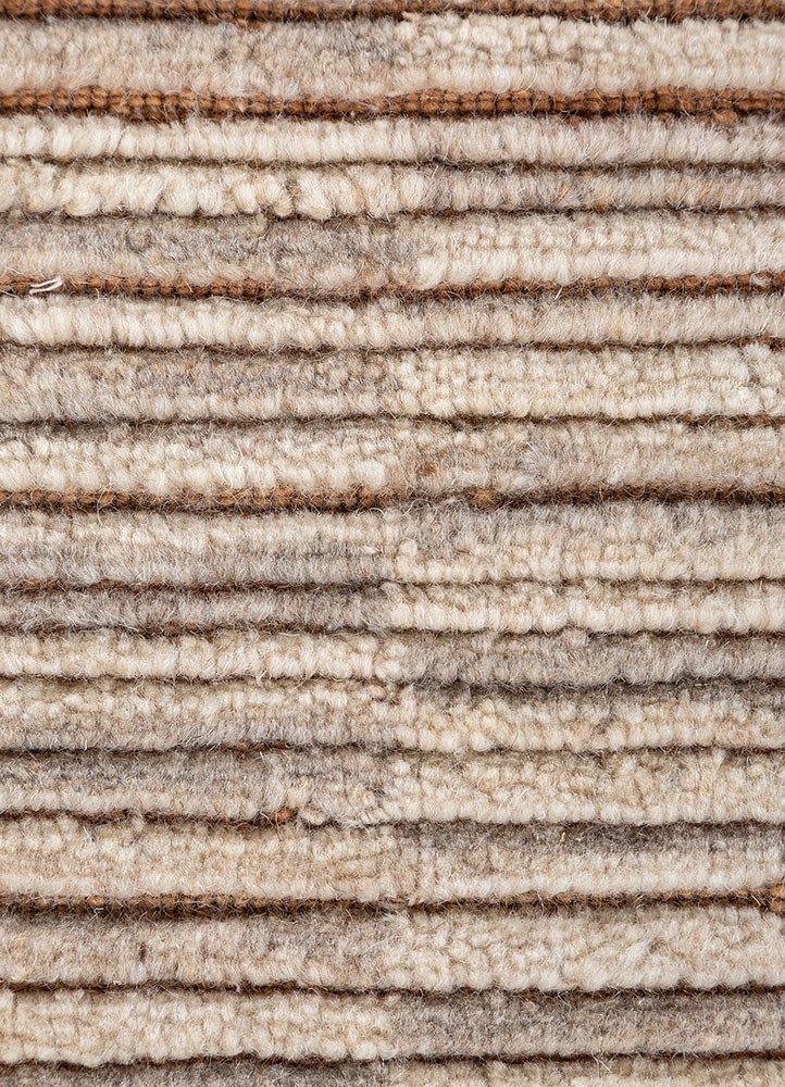 contour gold wool hand loom Rug - CloseUp