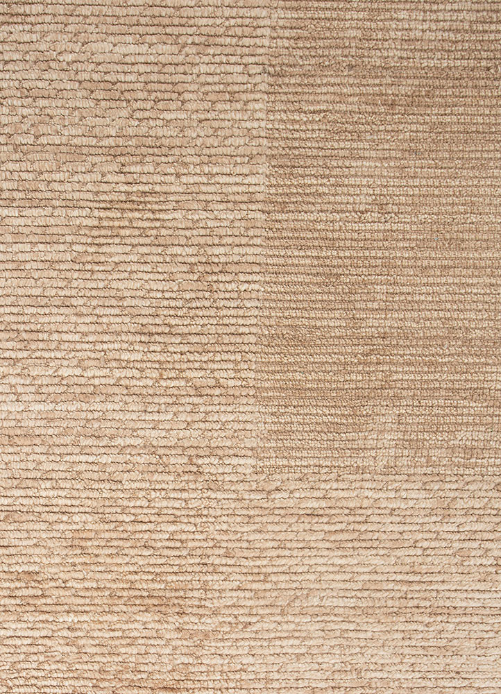 aprezo beige and brown wool hand loom Rug - CloseUp