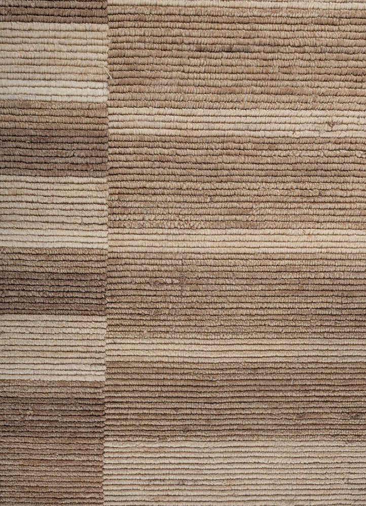 tesoro gold wool hand loom Rug - CloseUp tesoro gold wool hand loom Rug - CloseUp