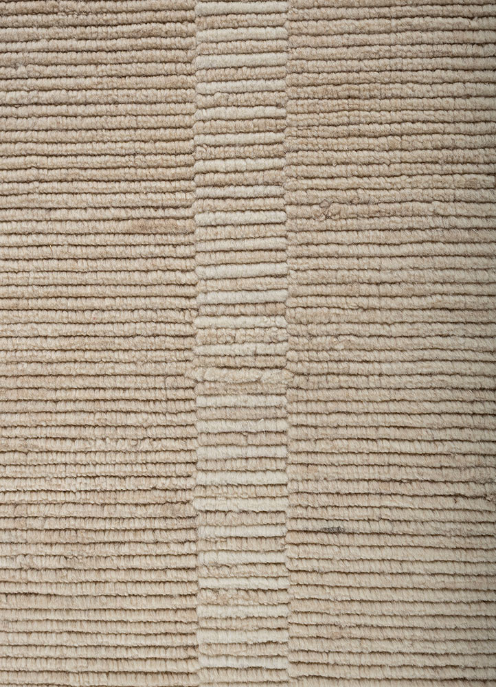 saga ivory wool hand loom Rug - CloseUp saga ivory wool hand loom Rug - CloseUp