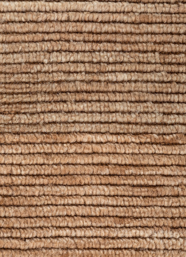 saga red and orange wool hand loom Rug - CloseUp saga red and orange wool hand loom Rug - CloseUp