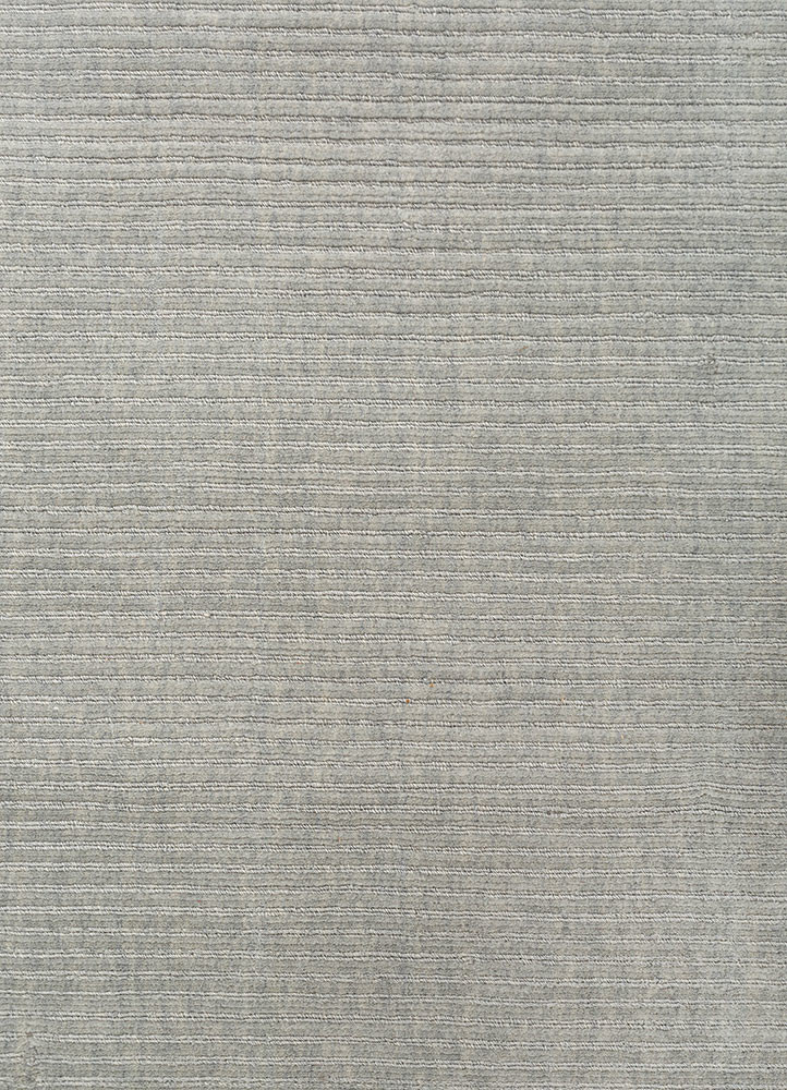 aprezo blue wool hand loom Rug - CloseUp