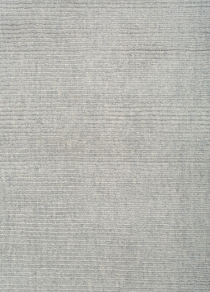 aprezo blue wool hand loom Rug - CloseUp