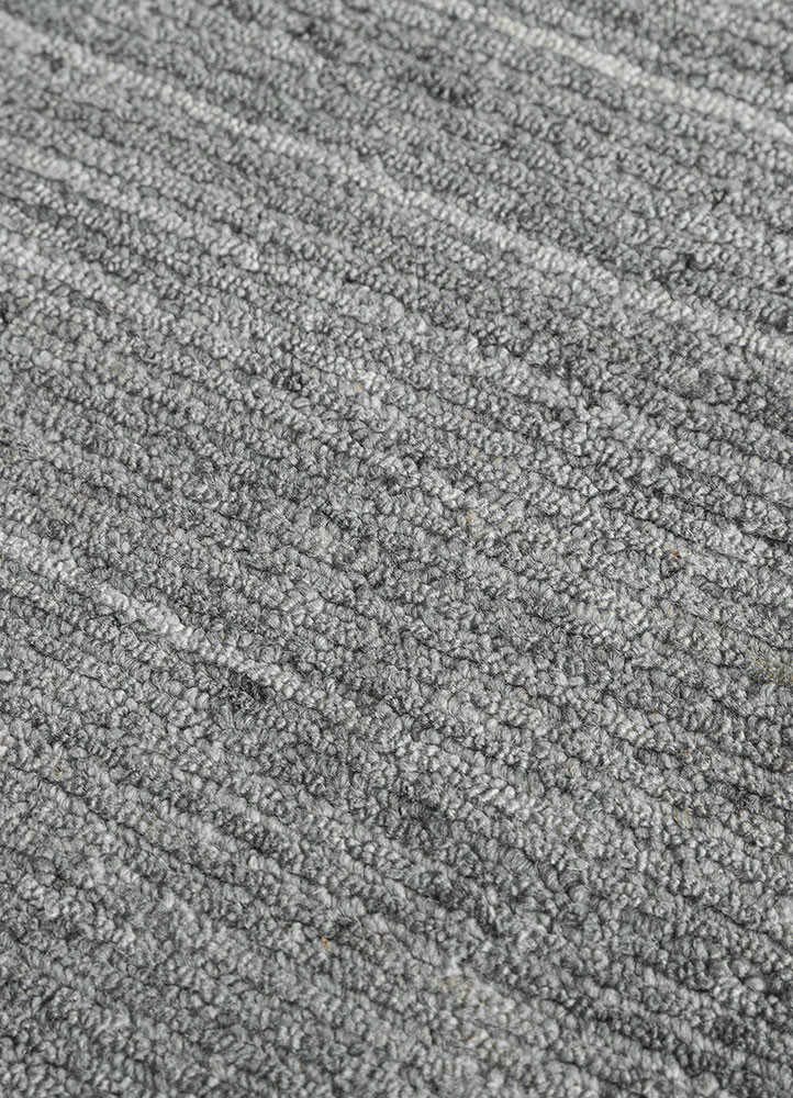 saga grey and black wool and viscose hand loom Rug - CloseUp saga grey and black wool and viscose hand loom Rug - CloseUp