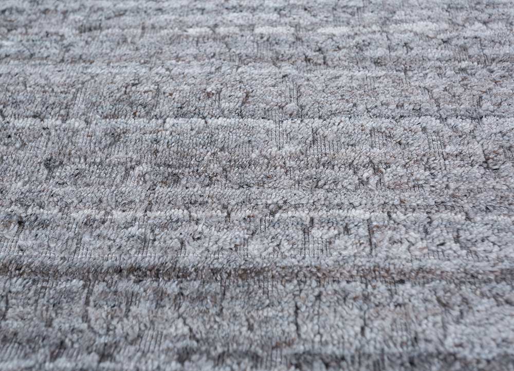 saga grey and black wool and viscose hand loom Rug - CloseUp saga grey and black wool and viscose hand loom Rug - CloseUp