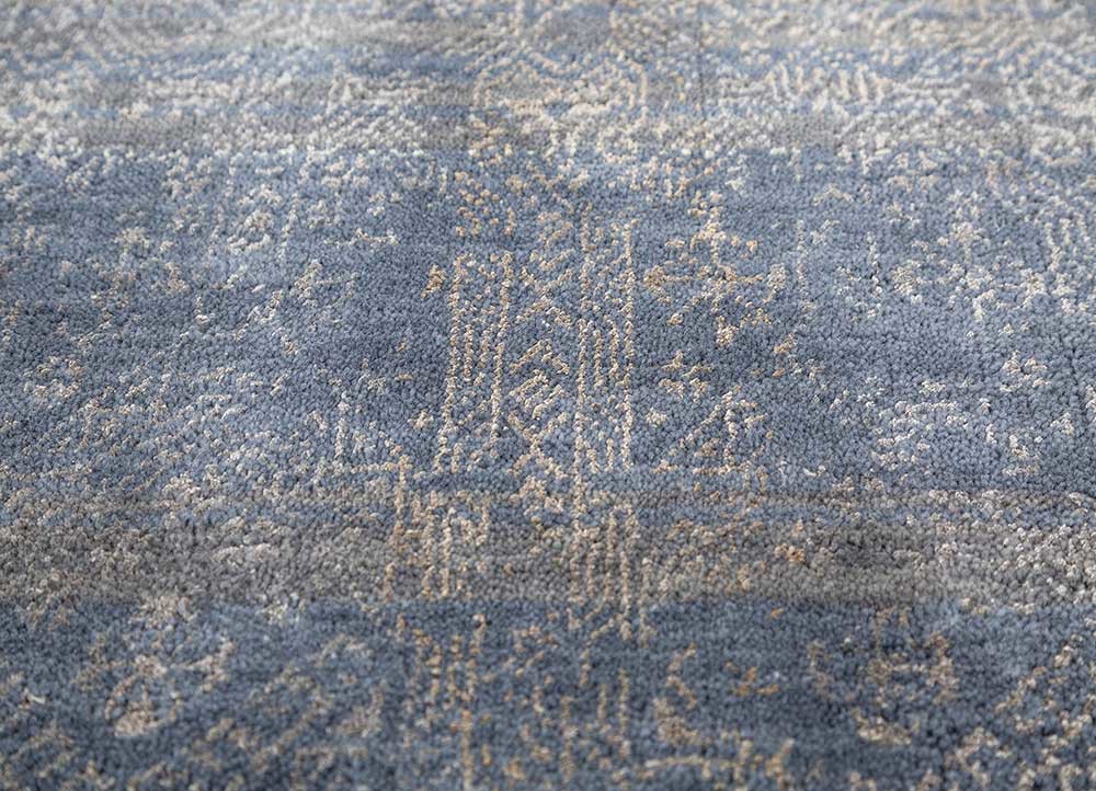 bespoke sile blue wool and viscose hand loom Rug - CloseUp