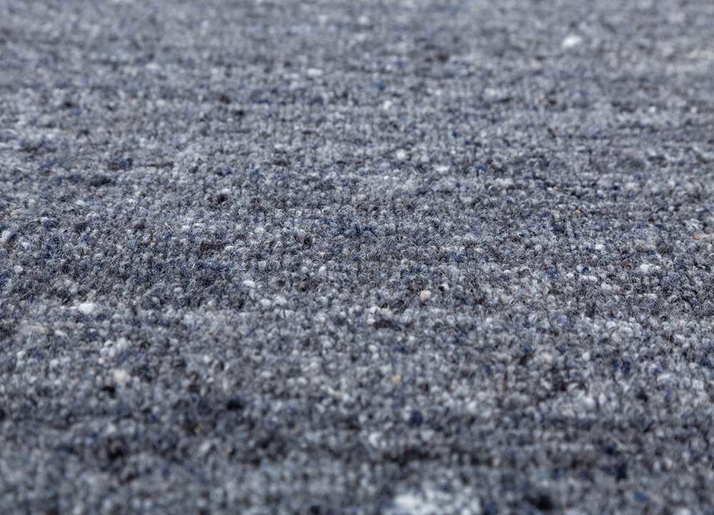 saga grey and black wool and viscose hand loom Rug - CloseUp saga grey and black wool and viscose hand loom Rug - CloseUp