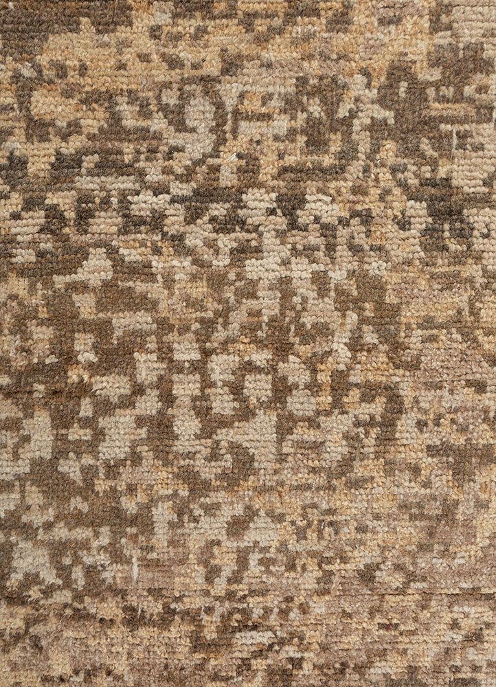 uvenuti beige and brown wool hand knotted Rug - CloseUp
