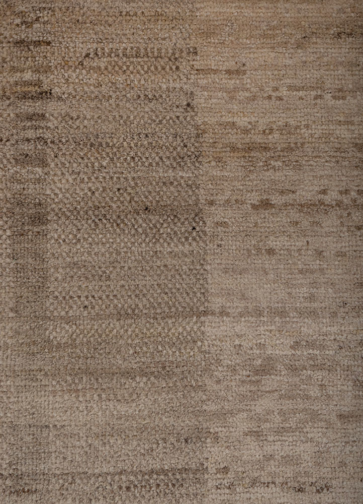 blythe ivory wool hand knotted Rug - CloseUp
