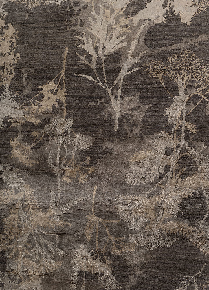 aprezo grey and black wool and silk hand knotted Rug - CloseUp