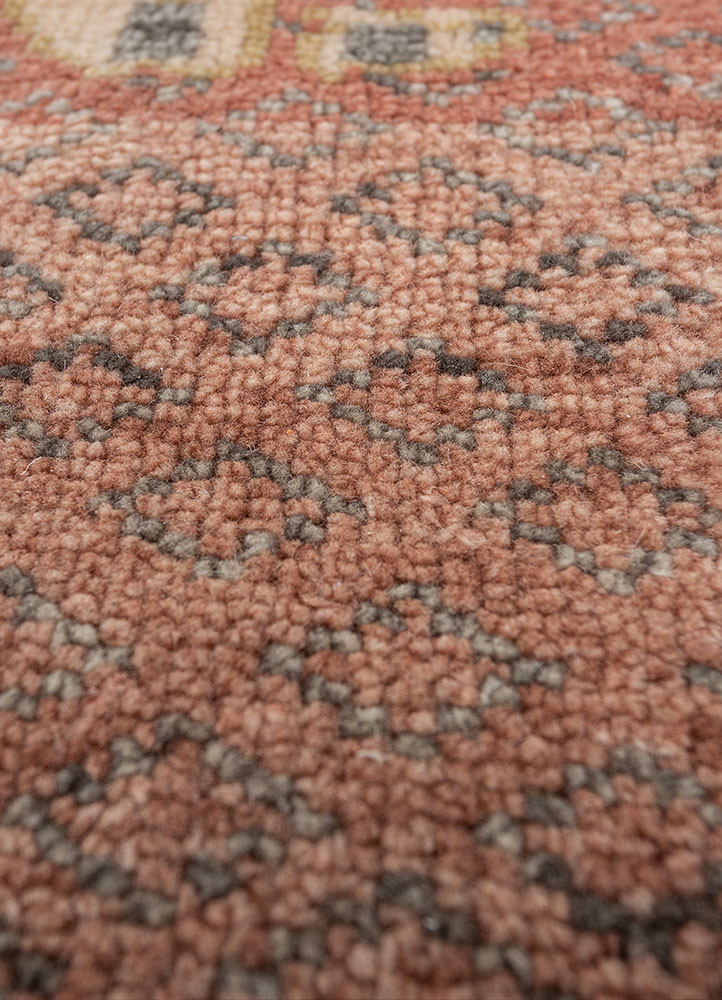savana red and orange wool hand knotted Rug - CloseUp savana red and orange wool hand knotted Rug - CloseUp