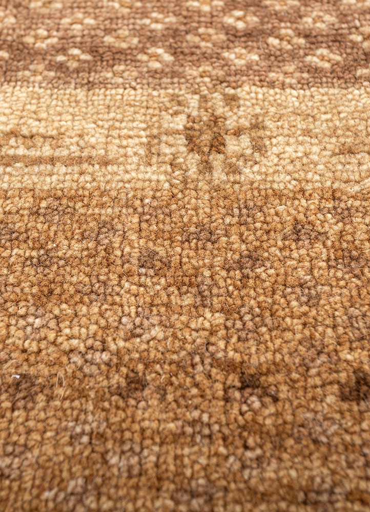 savana beige and brown wool hand knotted Rug - CloseUp savana beige and brown wool hand knotted Rug - CloseUp
