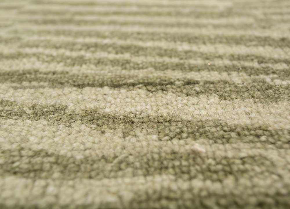 thyme green wool hand knotted Rug - CloseUp thyme green wool hand knotted Rug - CloseUp