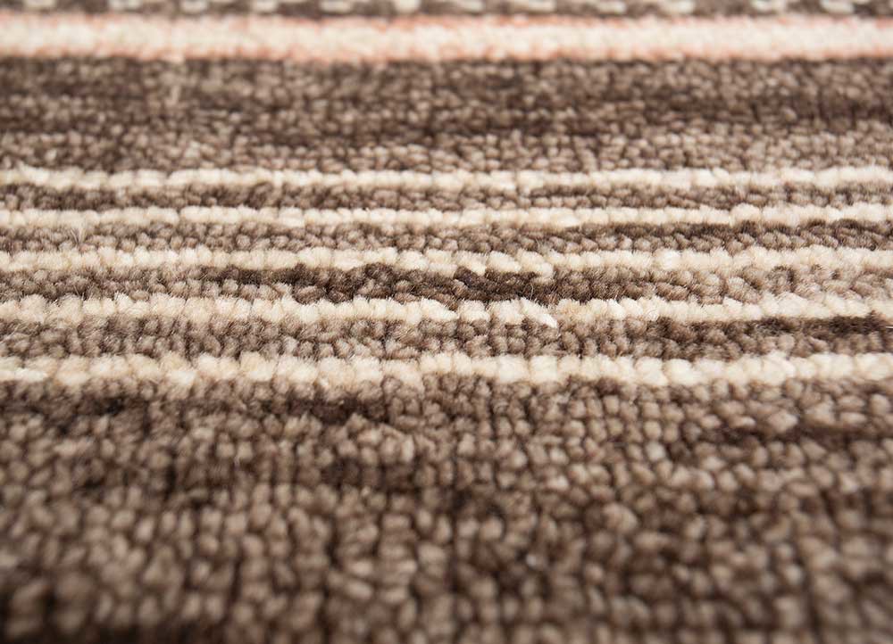 thyme beige and brown wool hand knotted Rug - CloseUp thyme beige and brown wool hand knotted Rug - CloseUp