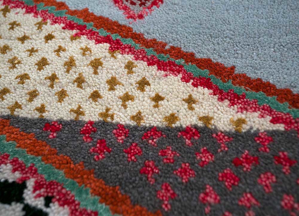 manchaha red and orange wool and bamboo silk hand knotted Rug - CloseUp