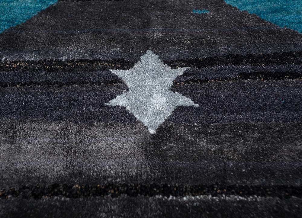 freedom manchaha blue wool and bamboo silk hand knotted Rug - CloseUp
