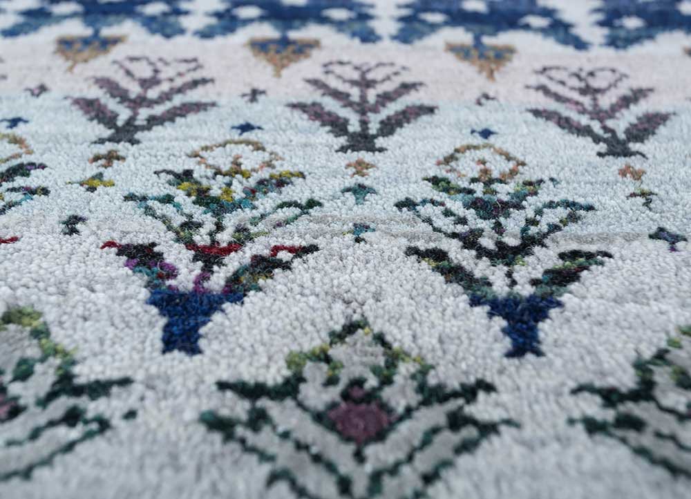 manchaha blue wool and bamboo silk hand knotted Rug - CloseUp