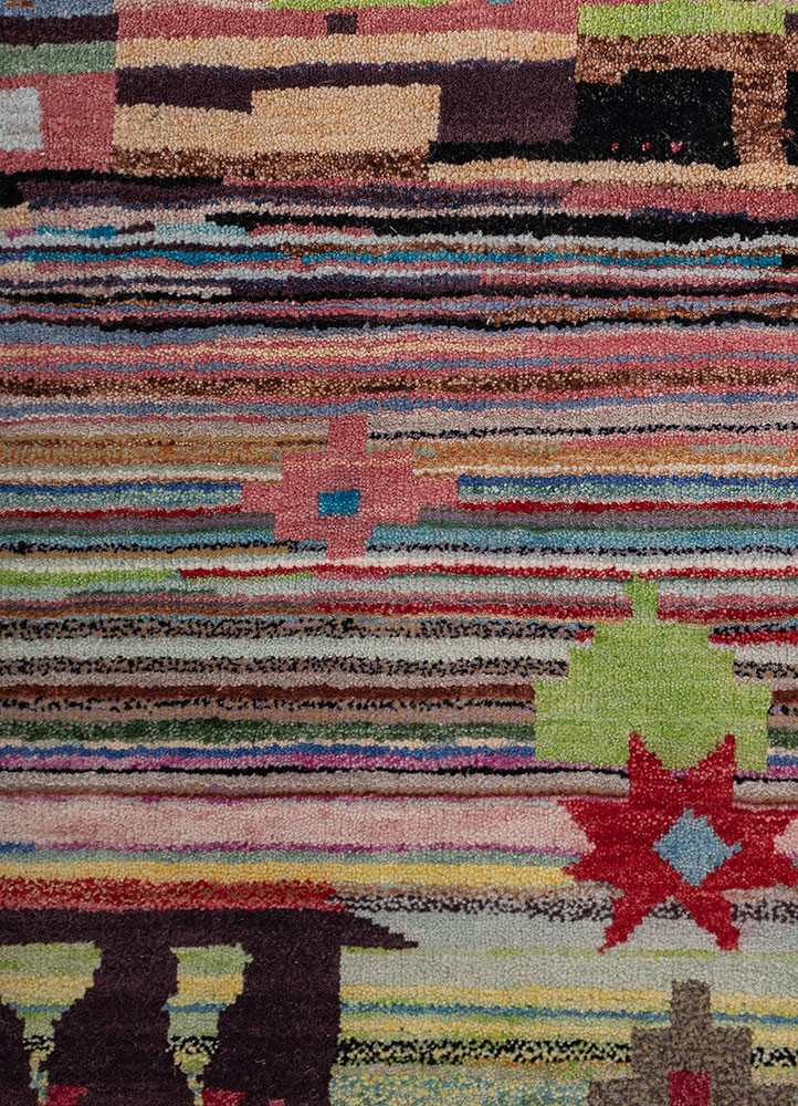 freedom manchaha pink and purple wool and bamboo silk hand knotted Rug - CloseUp