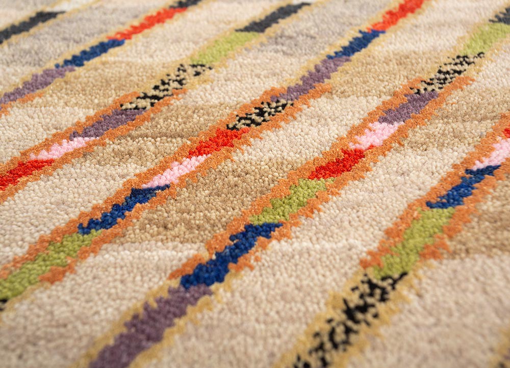 manchaha ivory wool and bamboo silk hand knotted Rug - CloseUp manchaha ivory wool and bamboo silk hand knotted Rug - CloseUp