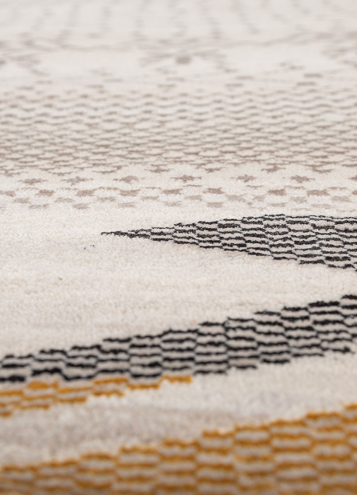 manchaha ivory wool and bamboo silk hand knotted Rug - CloseUp manchaha ivory wool and bamboo silk hand knotted Rug - CloseUp