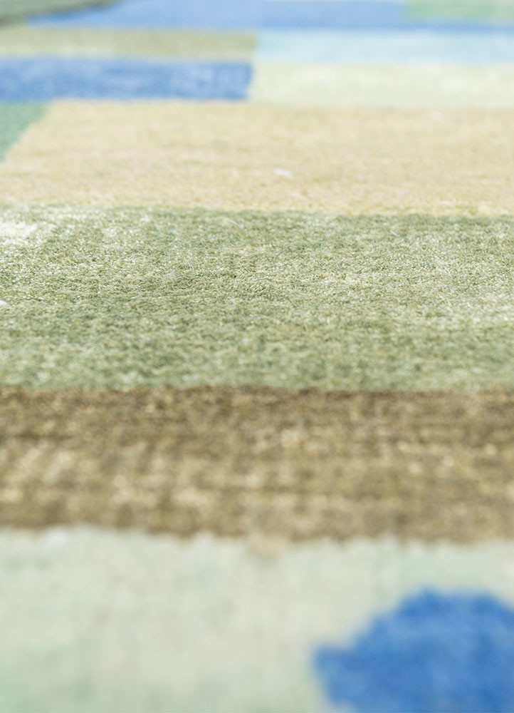 manchaha green wool and bamboo silk hand knotted Rug - CloseUp manchaha green wool and bamboo silk hand knotted Rug - CloseUp