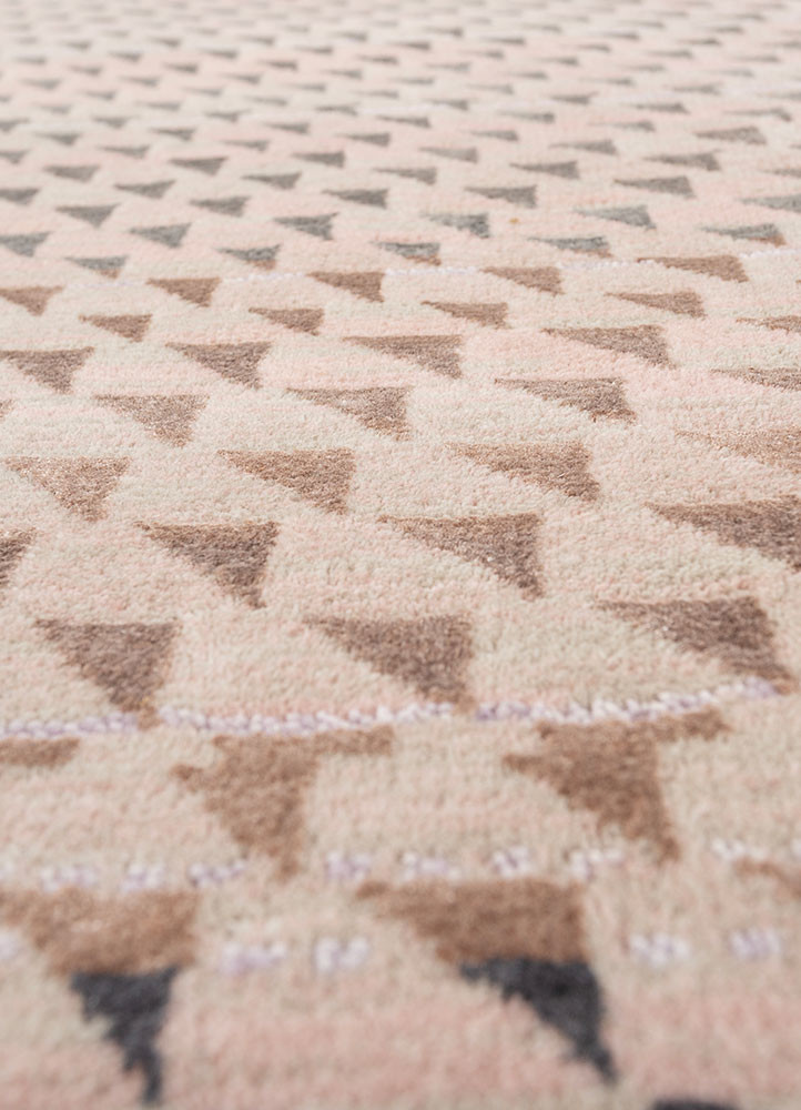 manchaha red and orange wool and bamboo silk hand knotted Rug - CloseUp manchaha red and orange wool and bamboo silk hand knotted Rug - CloseUp