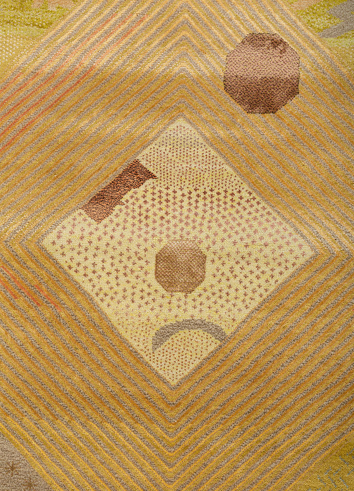 manchaha gold wool and bamboo silk hand knotted Rug - CloseUp
