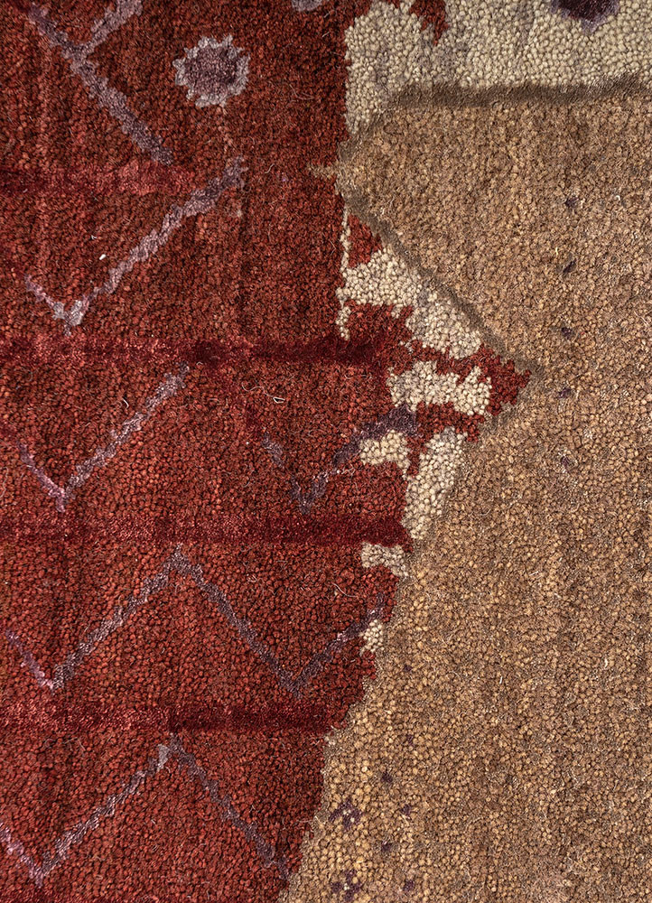 manchaha red and orange wool and bamboo silk hand knotted Rug - CloseUp
