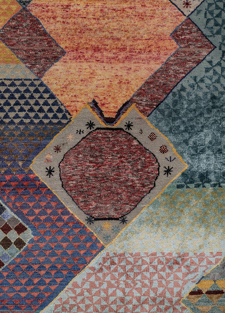 manchaha grey and black wool and bamboo silk hand knotted Rug - CloseUp manchaha grey and black wool and bamboo silk hand knotted Rug - CloseUp