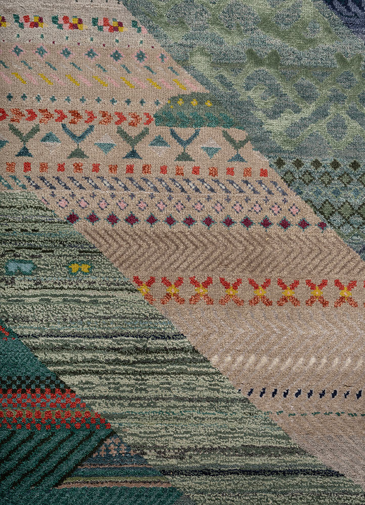 manchaha green wool and bamboo silk hand knotted Rug - CloseUp manchaha green wool and bamboo silk hand knotted Rug - CloseUp