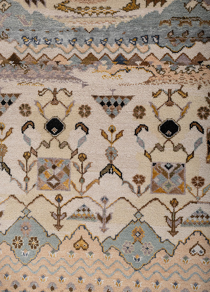 manchaha ivory wool and bamboo silk hand knotted Rug - CloseUp