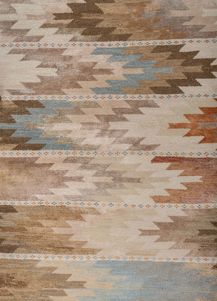 manchaha ivory wool and bamboo silk hand knotted Rug - CloseUp manchaha ivory wool and bamboo silk hand knotted Rug - CloseUp