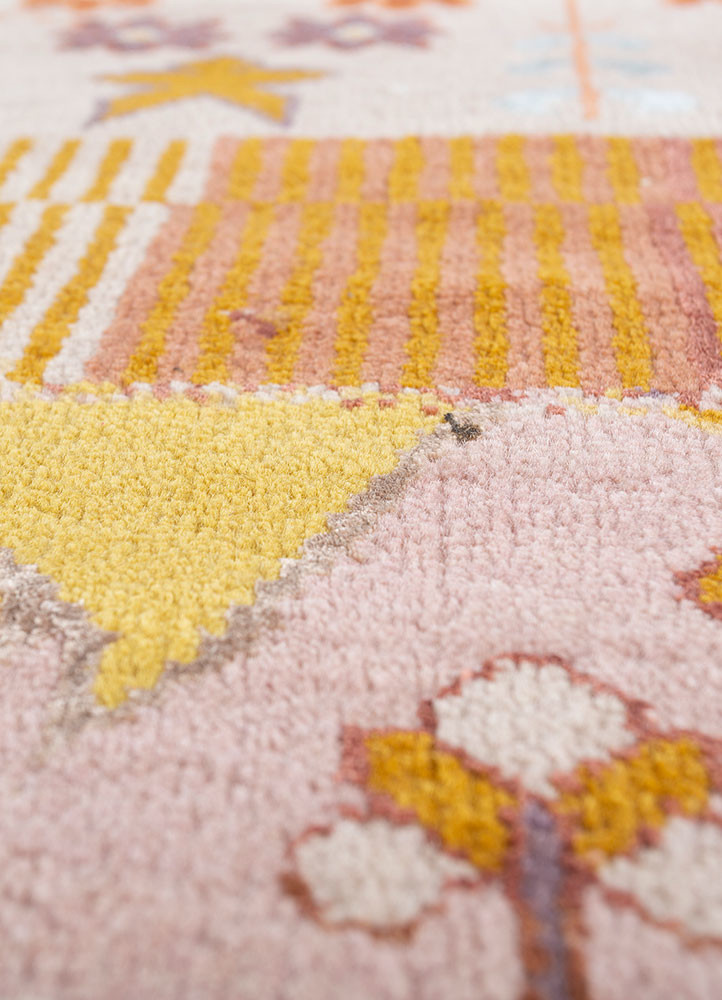 manchaha red and orange wool and bamboo silk hand knotted Rug - CloseUp manchaha red and orange wool and bamboo silk hand knotted Rug - CloseUp