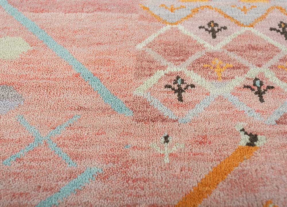 freedom manchaha red and orange wool and bamboo silk hand knotted Rug - CloseUp
