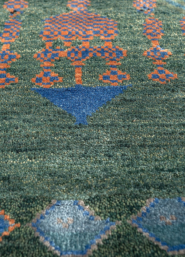 freedom manchaha green wool and bamboo silk hand knotted Rug - CloseUp