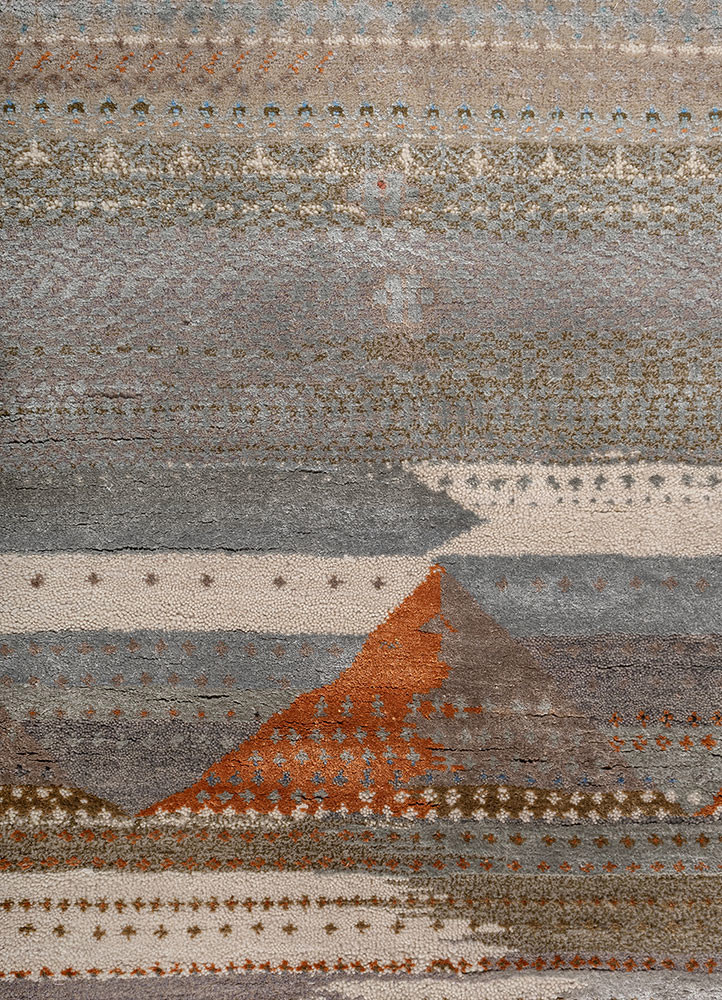 freedom manchaha ivory wool and bamboo silk hand knotted Rug - CloseUp