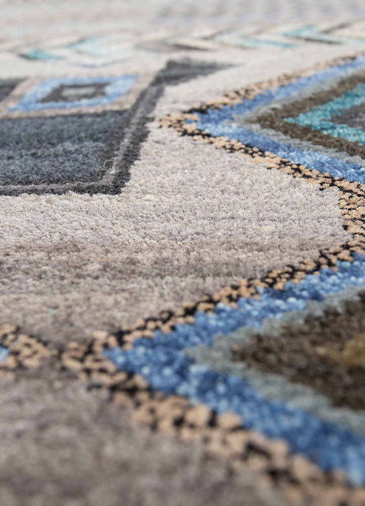 manchaha blue wool and bamboo silk hand knotted Rug - CloseUp