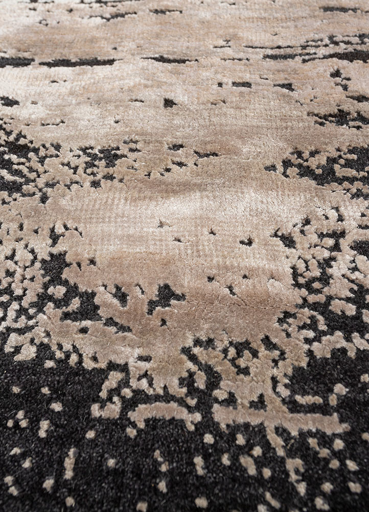 entropy grey and black wool and bamboo silk hand knotted Rug - CloseUp entropy grey and black wool and bamboo silk hand knotted Rug - CloseUp