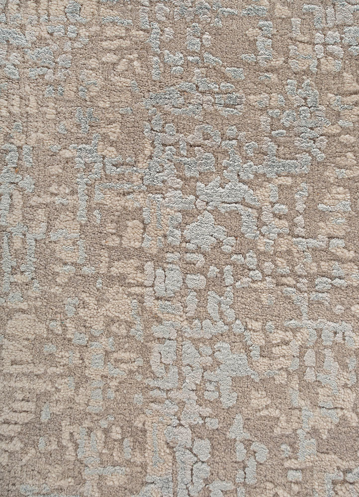 entropy ivory wool and bamboo silk hand knotted Rug - CloseUp