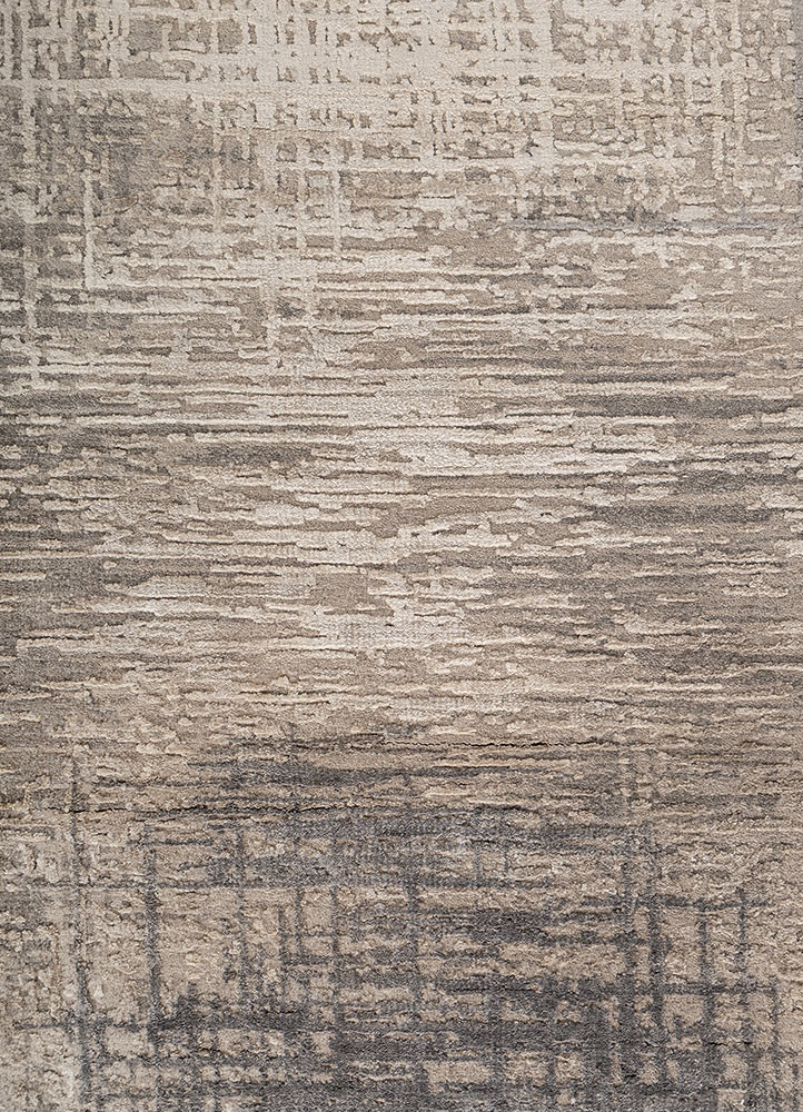 uvenuti grey and black wool and bamboo silk hand knotted Rug - CloseUp