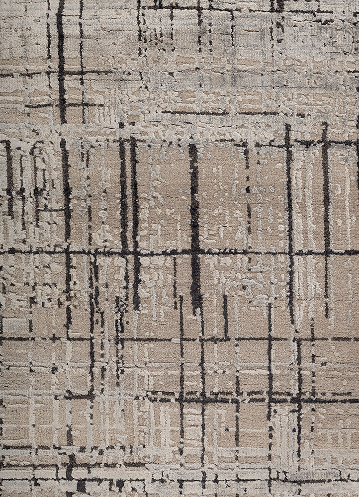 uvenuti grey and black wool and bamboo silk hand knotted Rug - CloseUp