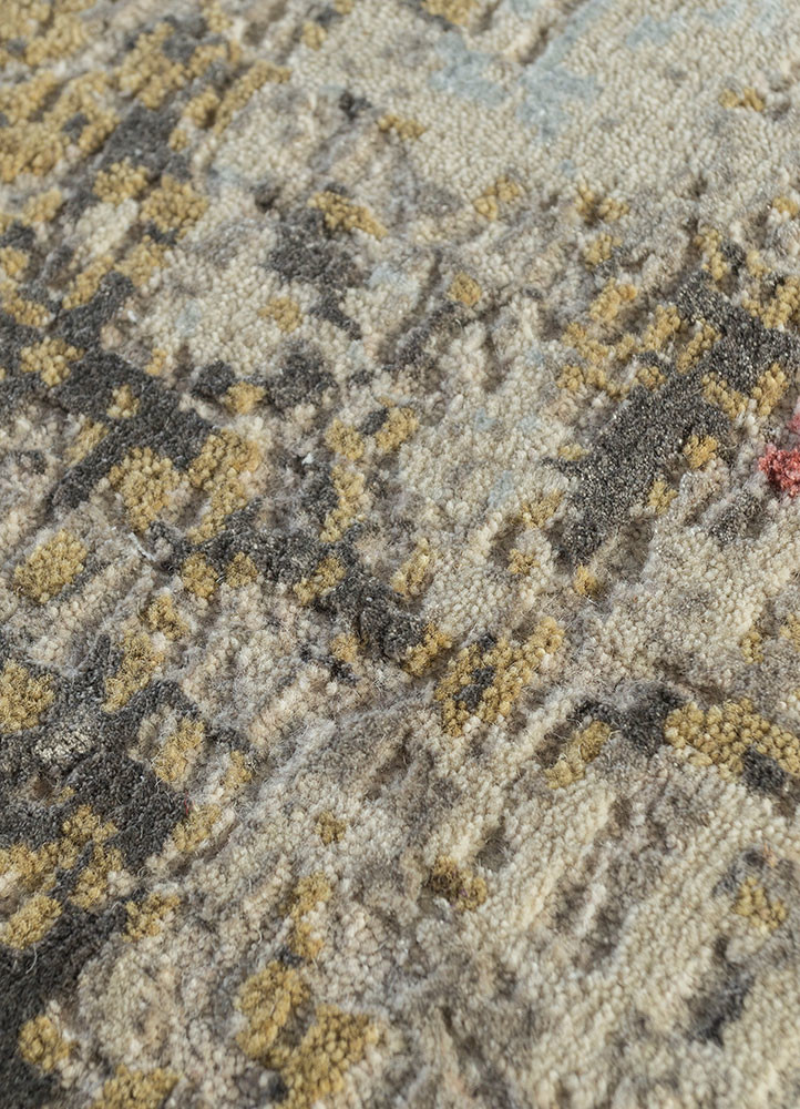 uvenuti ivory wool and bamboo silk hand knotted Rug - CloseUp